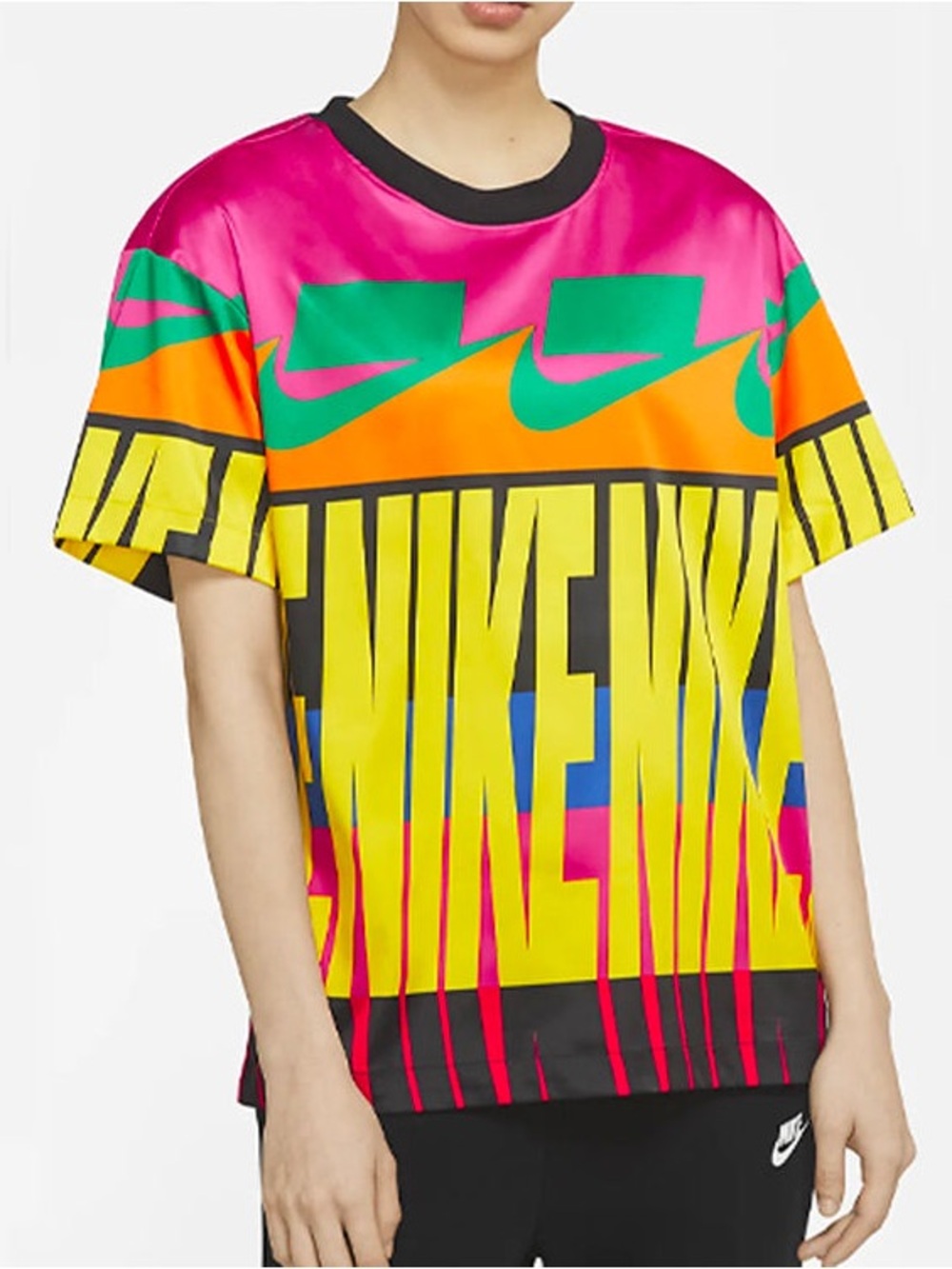 Nike Women’s Logo Print T-shirt